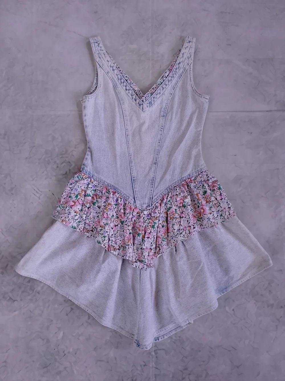 Vintage 80s 90s Acid Wash  Floral Ruffle Mini Short Dress - Picture 10 of 12